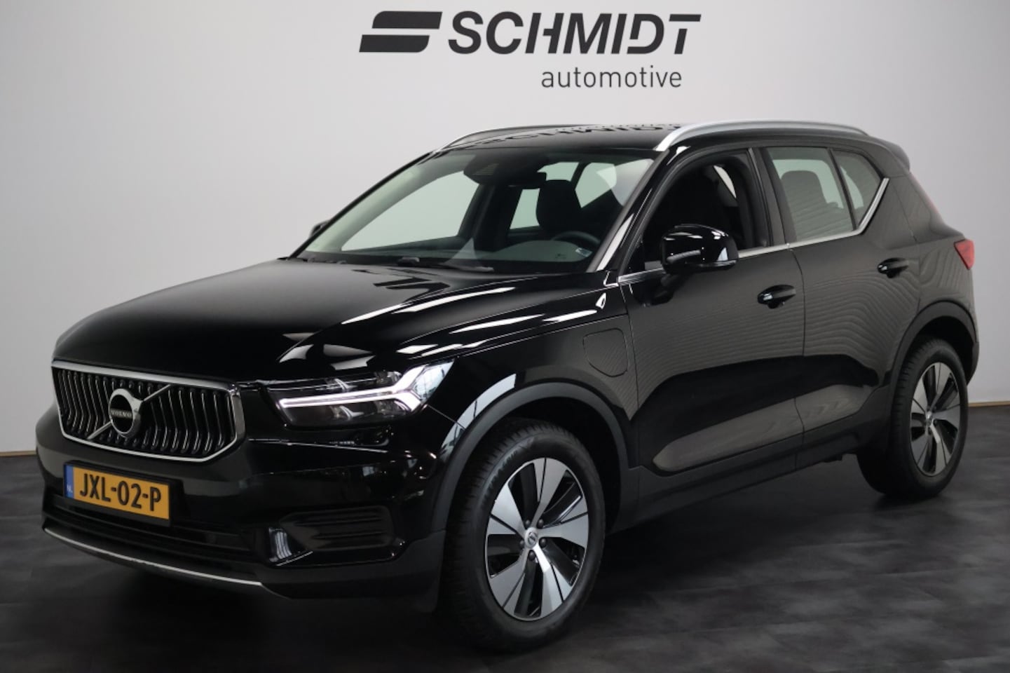 Volvo XC40 - 1.5 T4 Recharge Inscription | ACC | Navigatie | Camera | LED - AutoWereld.nl