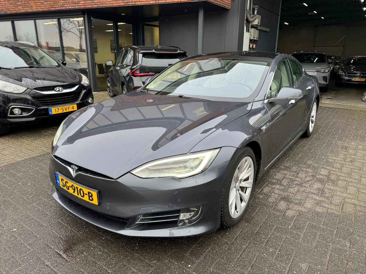 Tesla Model S - 75D PANO AUTOPILOT LUCHTVERING STOELVERW ORIG NL NAP - AutoWereld.nl