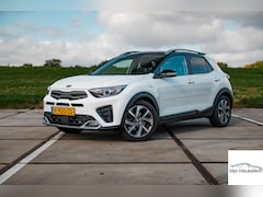 Kia Stonic - 1.0 T-GDi 120PK MHEV GT-Line | TREKHAAK | CAMERA | DAB | NAVI | ALL SEASON BANDEN