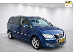 Volkswagen Touran - 1.4 TSI Highline, climat control, pdc, apk, nap, trekhaak, automaat, portable tv, all seas