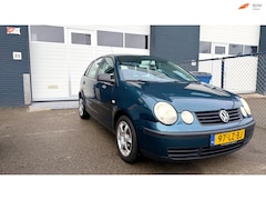 Volkswagen Polo - 1.4-16V Highline | Airco |Cruise Control | Trekhaak