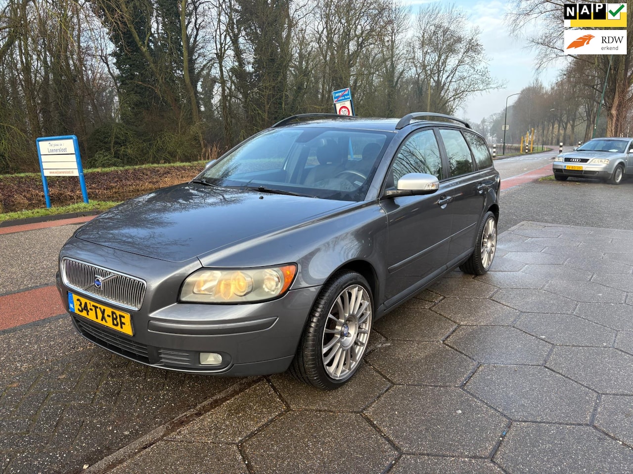 Volvo V50 - 1.8 Edition II Sport AIRCO + NAP!! - AutoWereld.nl