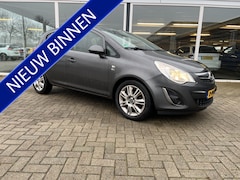 Opel Corsa - 1.4-16V Fietsendrager / Lmv /Cruise / Nav / Stoel+stuur verwarming / Airco