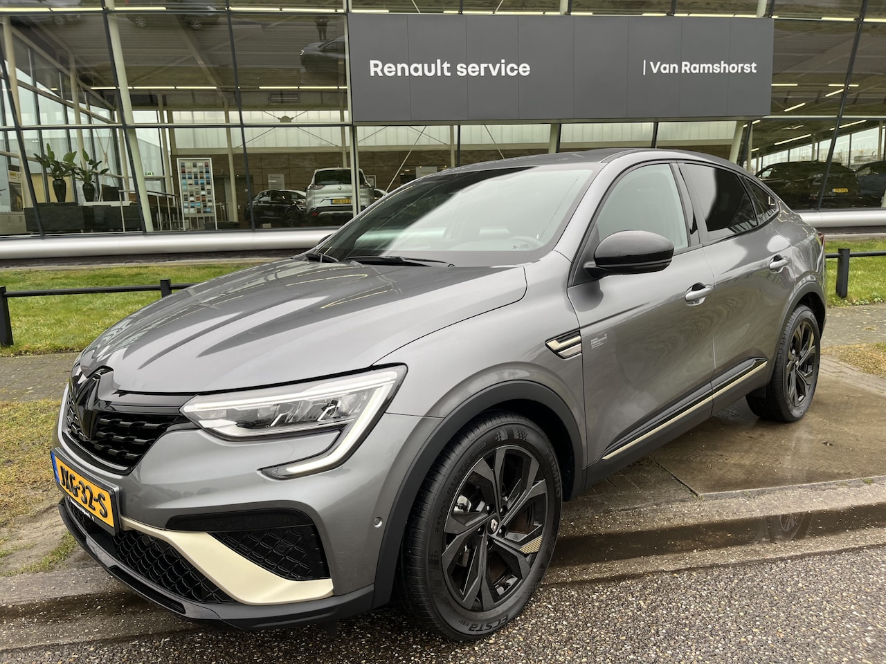 Renault Arkana - 1.6 E-Tech hybrid 145 E-Tech R.S Line / engineered / Dealer onderhouden / Adaptive Cruise - AutoWereld.nl