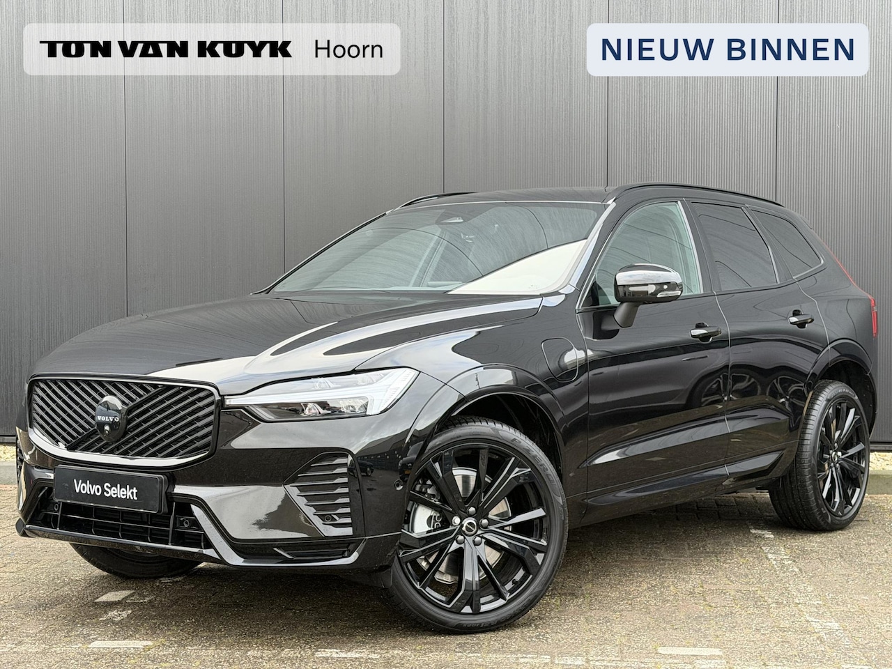 Volvo XC60 - 2.0 T8 Plug-in hybrid AWD Plus Black Edition / 360 Camera / Harman Kardon / - AutoWereld.nl