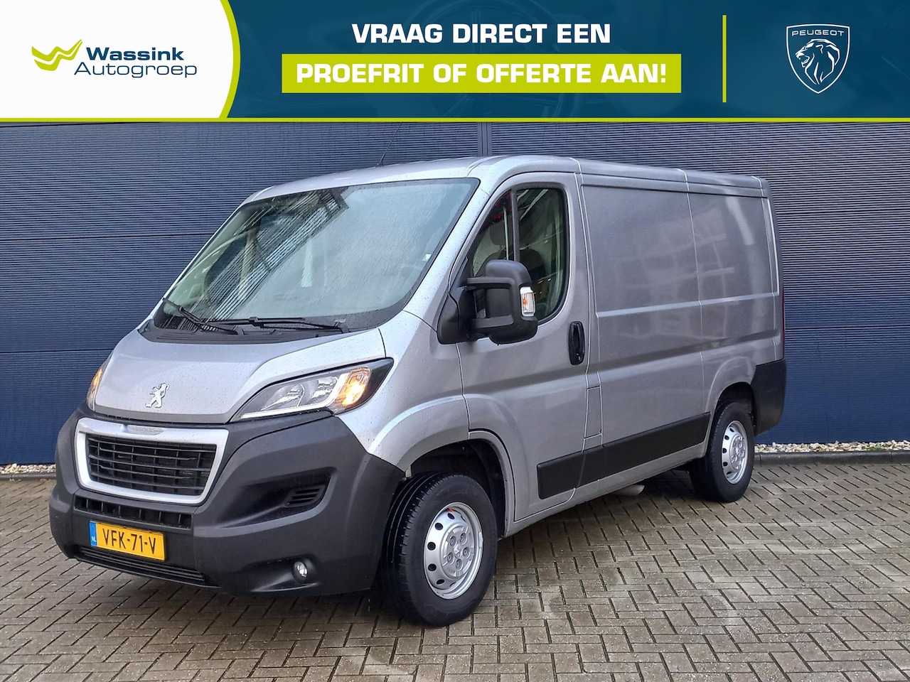 Peugeot Boxer - 2.2 HDi 140pk Airco I Navigatie I Trekhaak (2500kg) - AutoWereld.nl