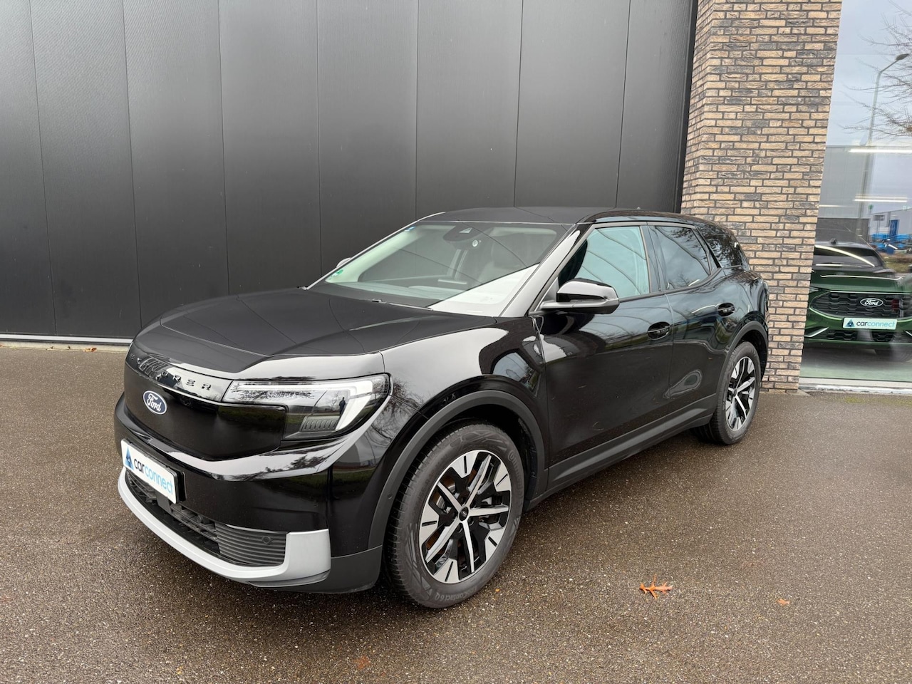 Ford Explorer - Select Extended Range RWD 77 kWh AGR, Navi, HUD, Elk stoelen, Winter pack etc. - AutoWereld.nl