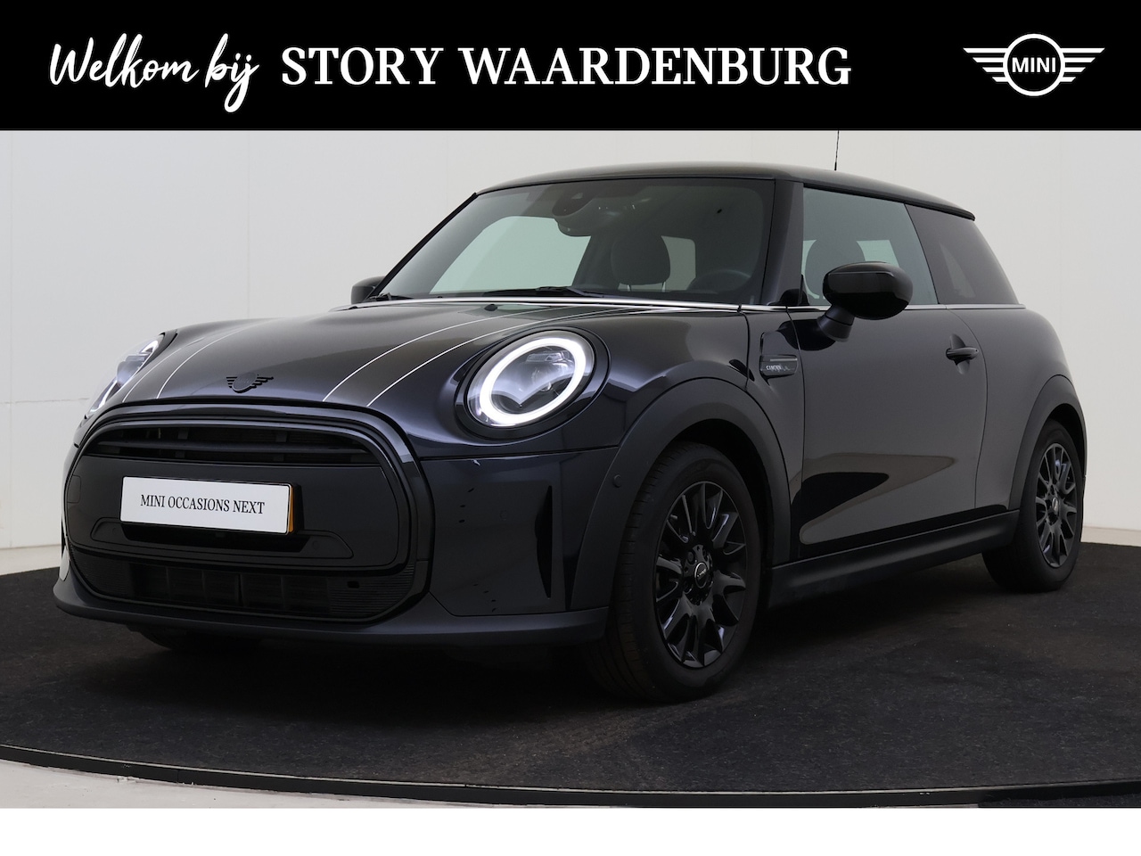 MINI Cooper - Hatchback Classic Automaat / Sportstoelen / Comfort Access / Achteruitrijcamera / LED / St - AutoWereld.nl