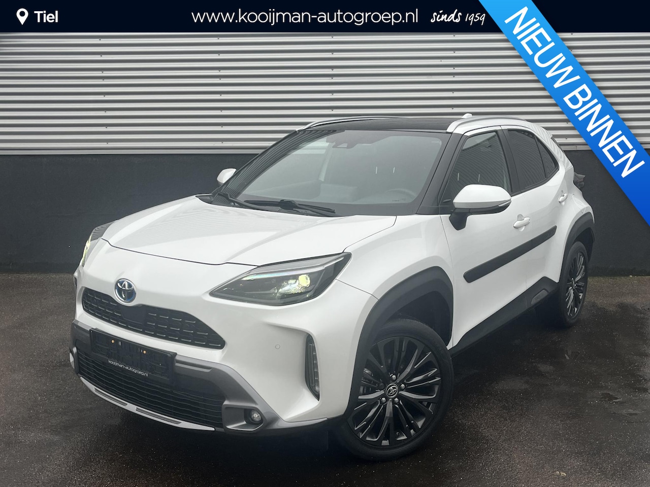 Toyota Yaris Cross - 1.5 Hybrid Adventure AWD Panoramadak, Stoelverwarming, HUD, JBL, Elek. achterklep, LMV, LE - AutoWereld.nl