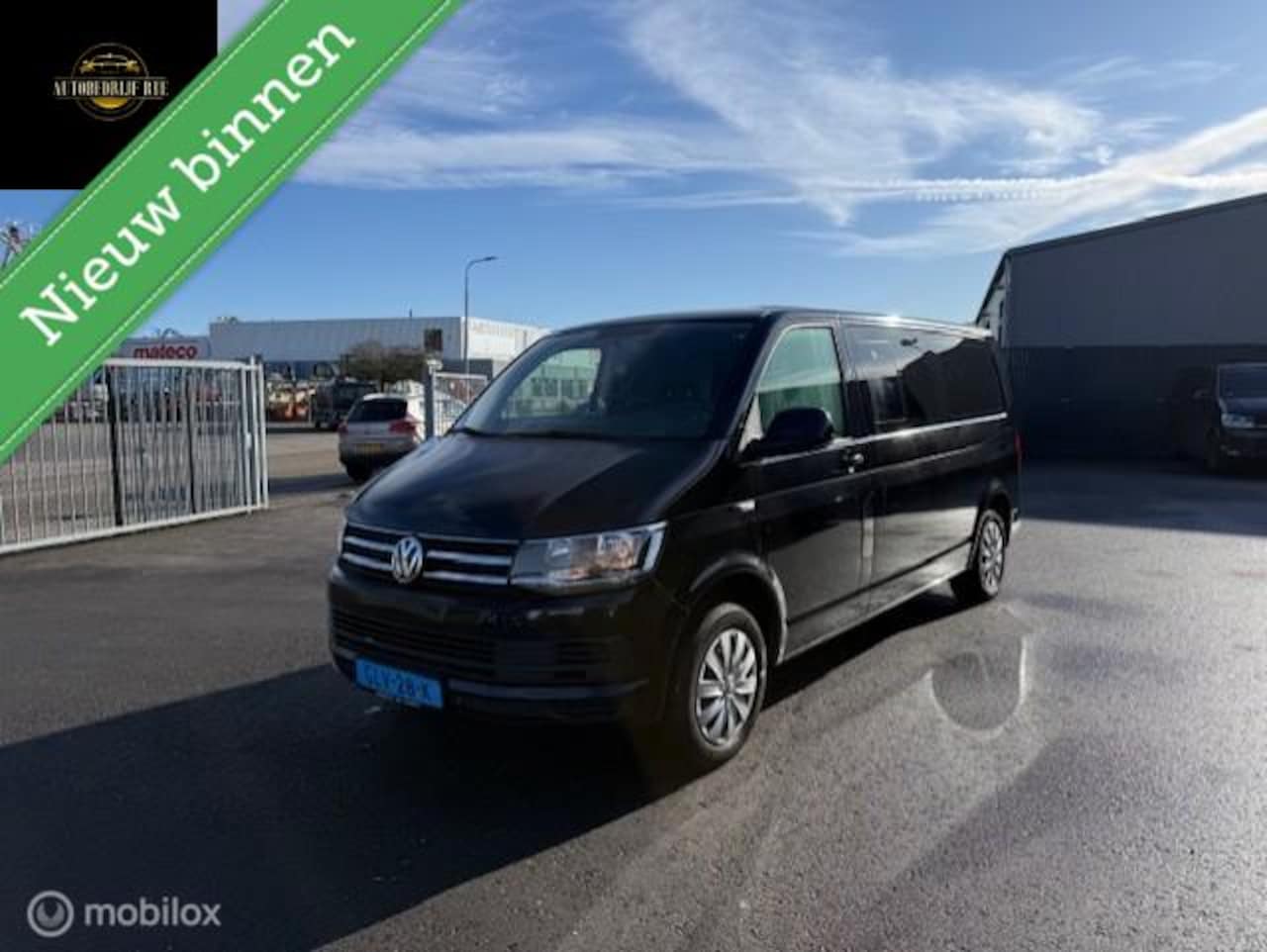 Volkswagen Transporter Multivan - 2.0 TDI L2H1 Comfortline 2.0 TDI L2H1 Comfortline - AutoWereld.nl