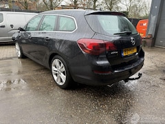 Opel Astra - 1.4 Turbo Sport