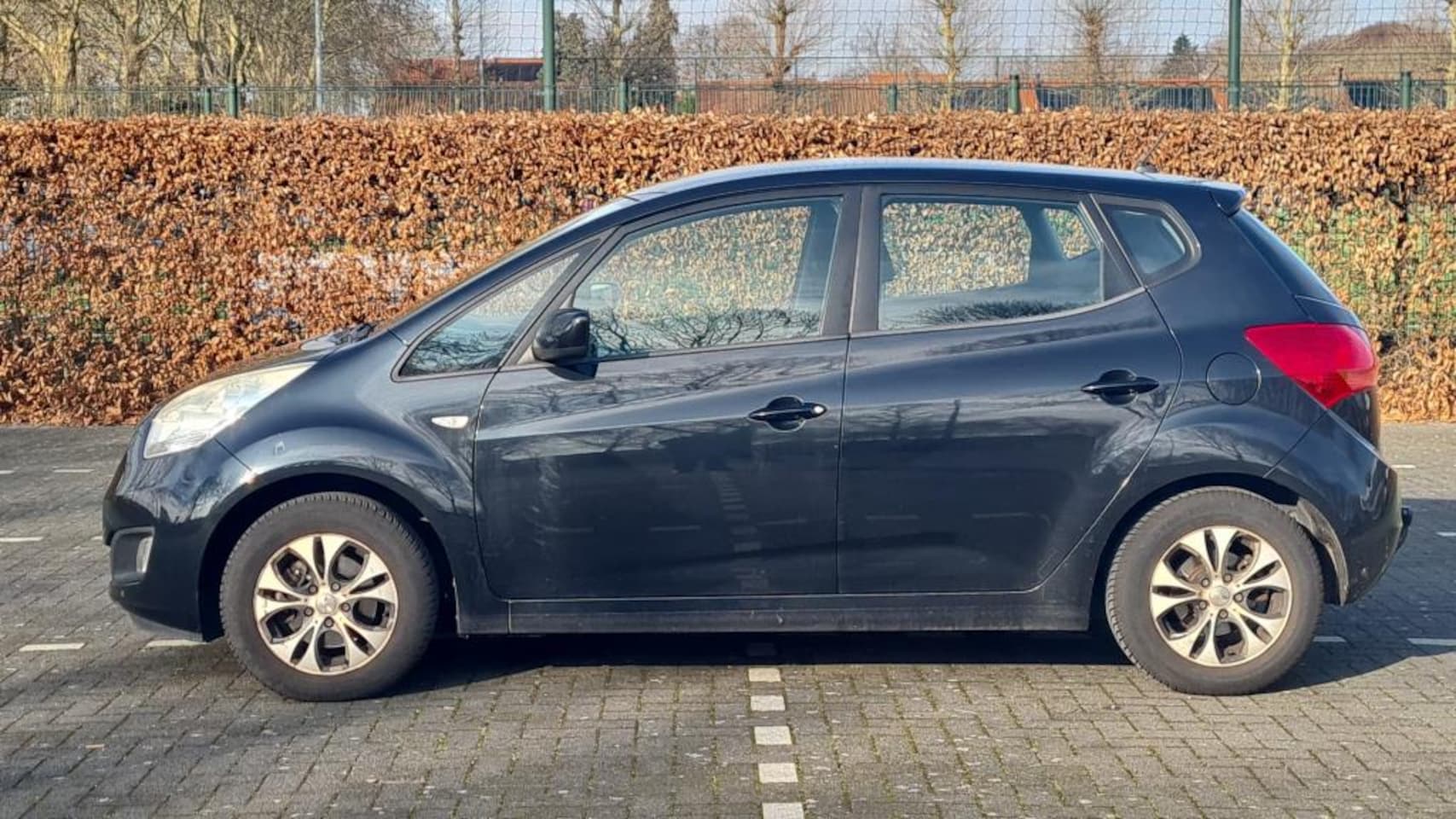 Kia Venga - 1.4 CVVT X-tra 1.4 CVVT X-tra - AutoWereld.nl