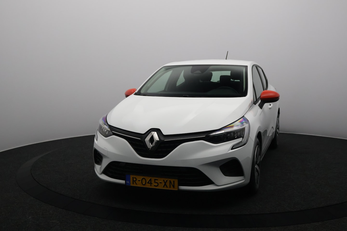 Renault Clio - 1.0 TCe 90 Equilibre | 22000KM | Led | Carplay&Android | DAB - AutoWereld.nl