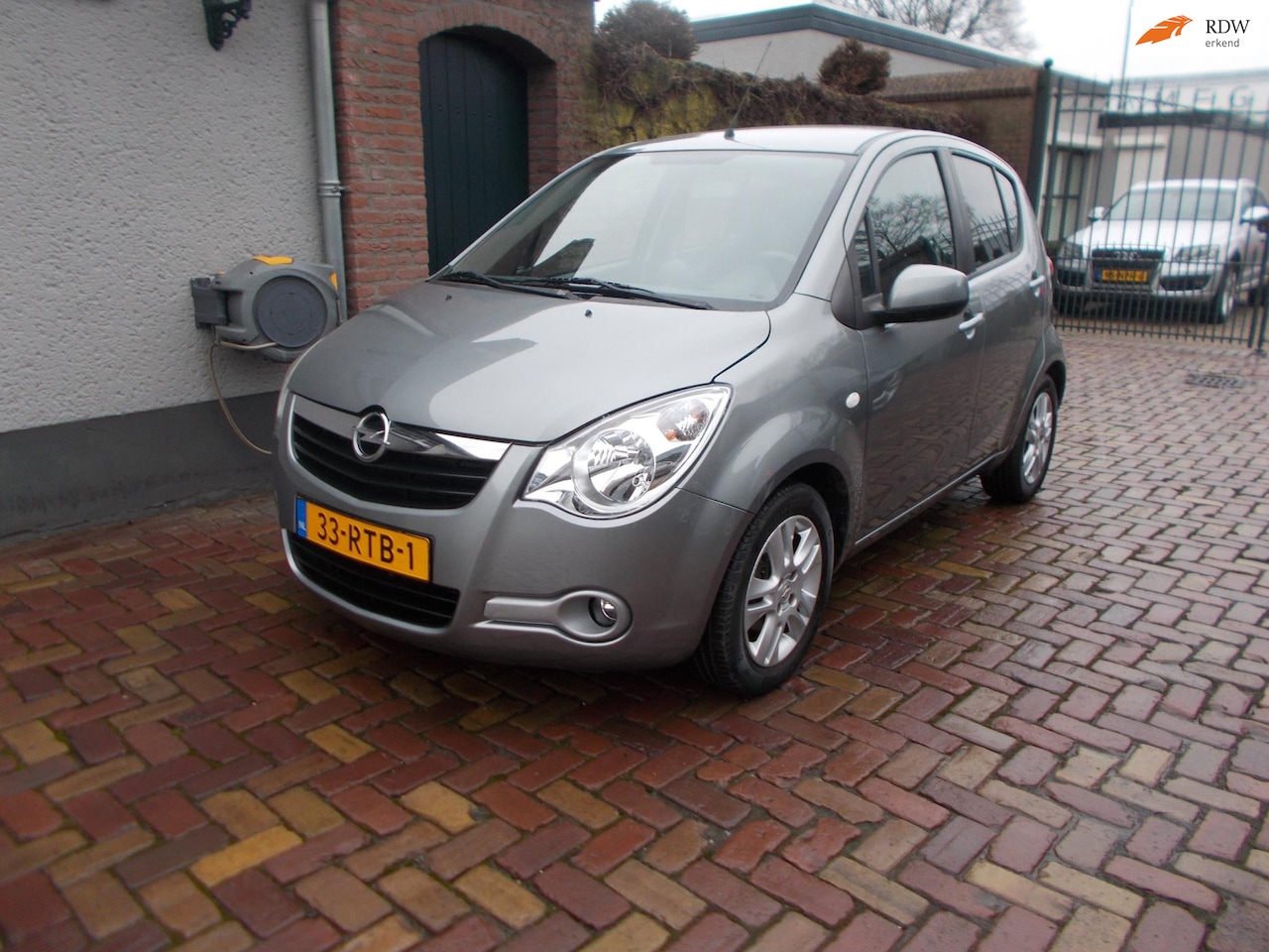 Opel Agila - 1.2 Editionairco 128 dkm nap - AutoWereld.nl