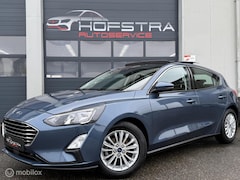 Ford Focus - 1.0 EcoBoost Titanium Panoramadak Carplay Clima