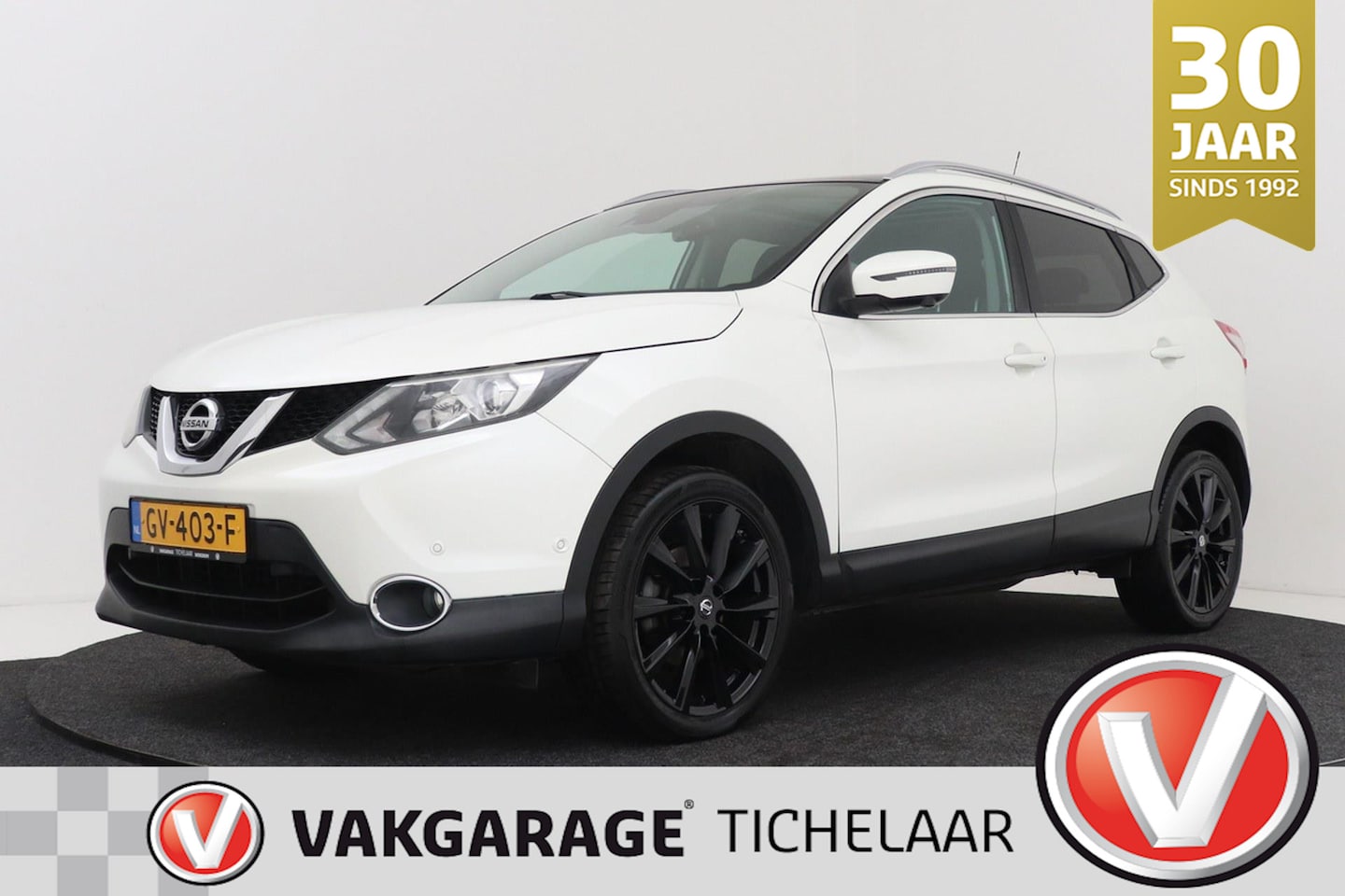 Nissan Qashqai - 1.6 Tekna 163 pk | Leer | Panoramadak | Trekhaak | DAB+ | 360 Camera | Org NL - AutoWereld.nl