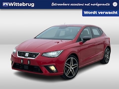 SEAT Ibiza - 1.0 TSI 110pk FR / LED koplampen / Navigatie / Camera / Stoelverwarming / Half leder Alcan