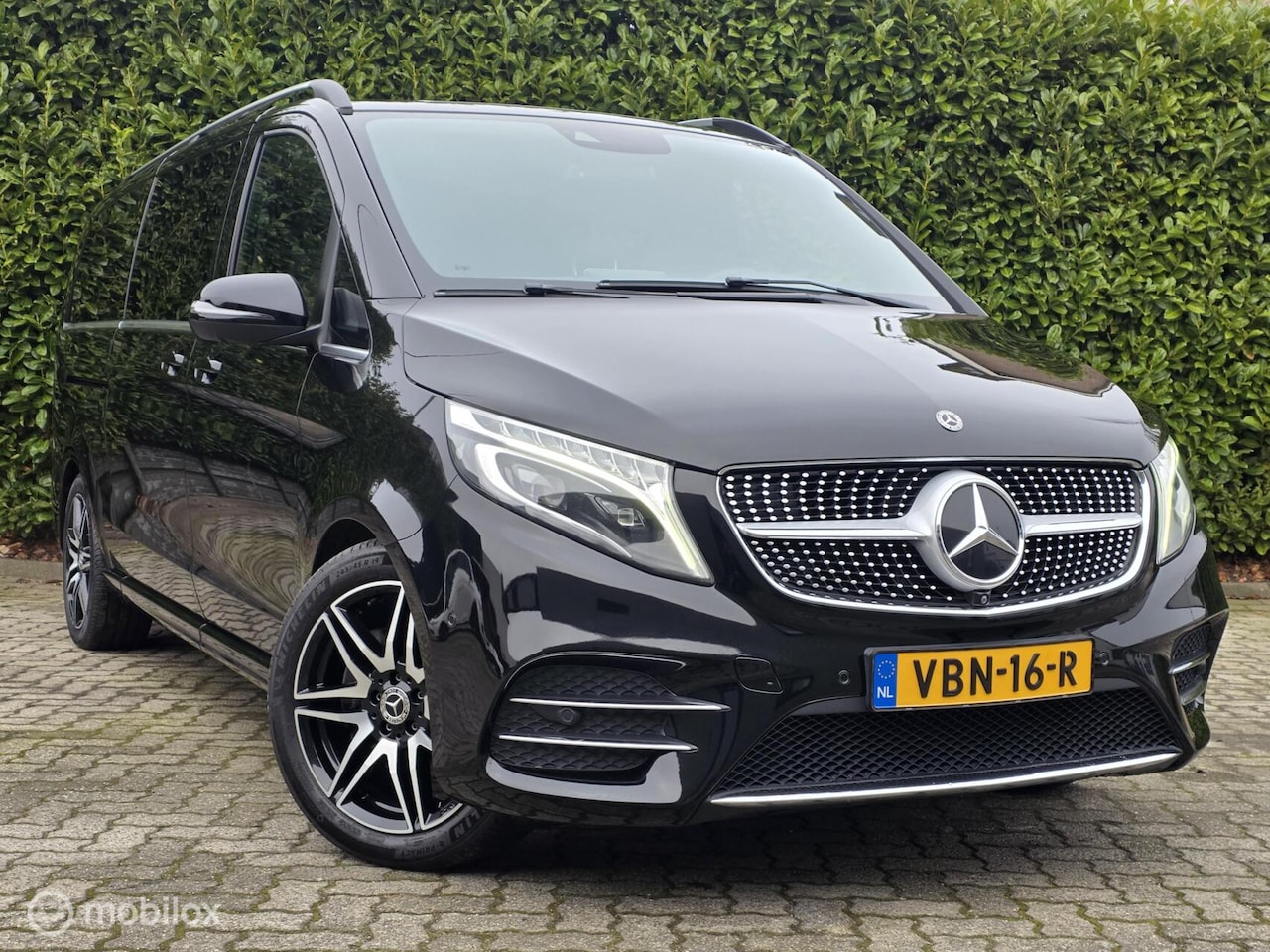 Mercedes-Benz V-klasse - v300d AMG XXL DC Distr|BURMESTER|Nappa|VOLL - AutoWereld.nl