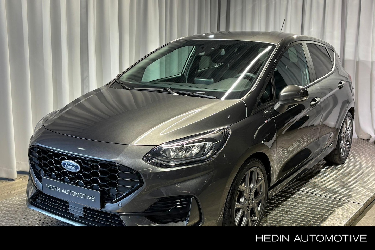 Ford Fiesta - 1.0 EcoBoost Hybrid ST-Line X Winter Pack | Navigatie | Parking Pack - AutoWereld.nl