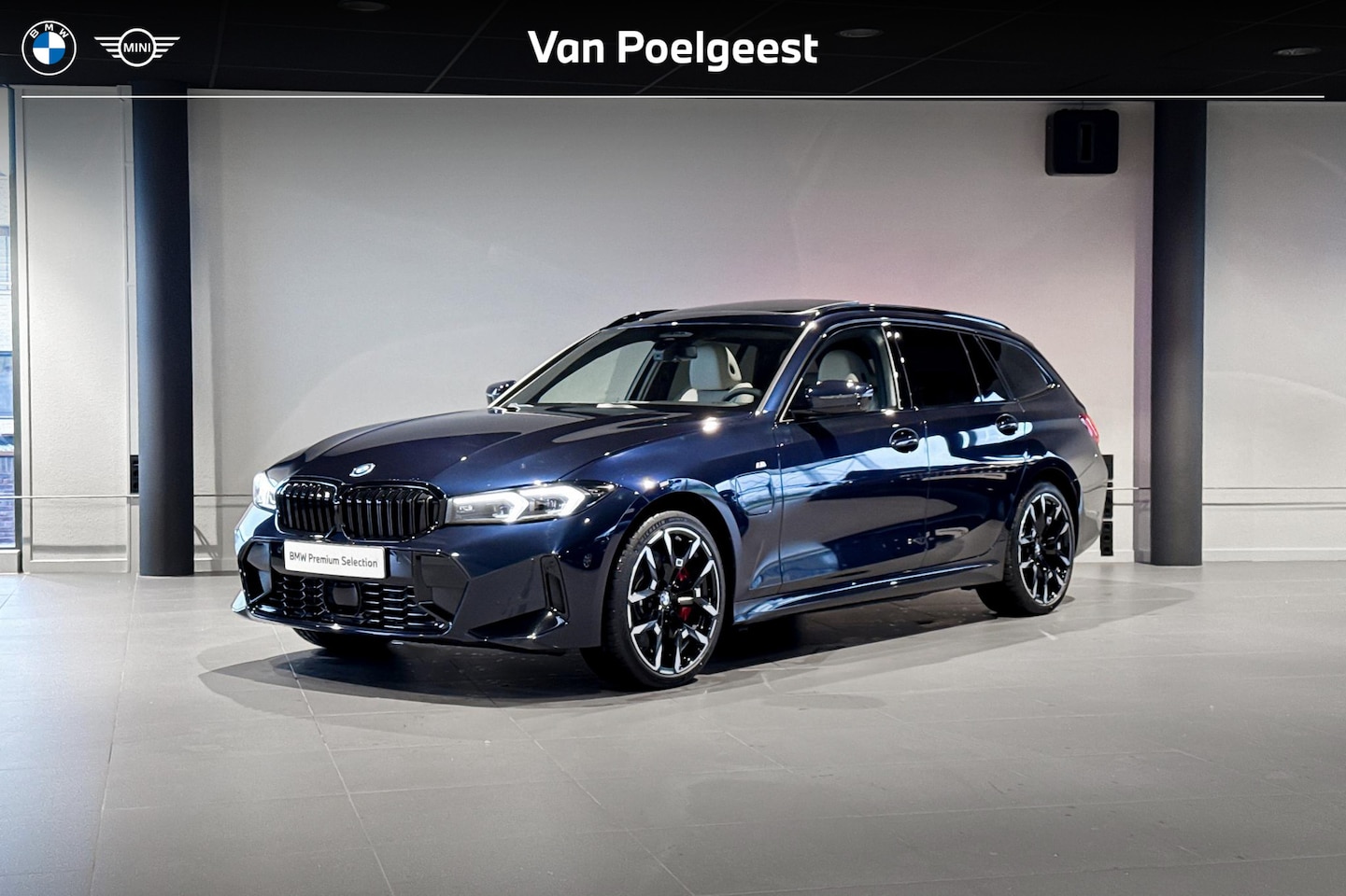 BMW 3-serie Touring - 330e | M Sport Pro | Glazen Panoramadak | Harman Kardon | Trekhaak | - AutoWereld.nl