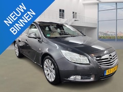 Opel Insignia Sports Tourer - 2.0 T Cosmo 4x4 Leer, Navi, 220 PK, 19" LMV, Panoramadak,