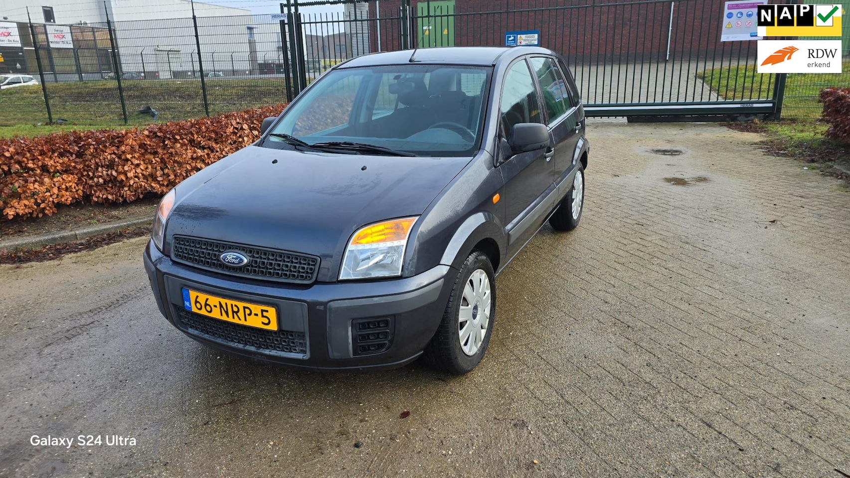 Ford Fusion - 1.4-16V Cool & Sound AIRCO 99.000 NAP NETTE AUTO! - AutoWereld.nl