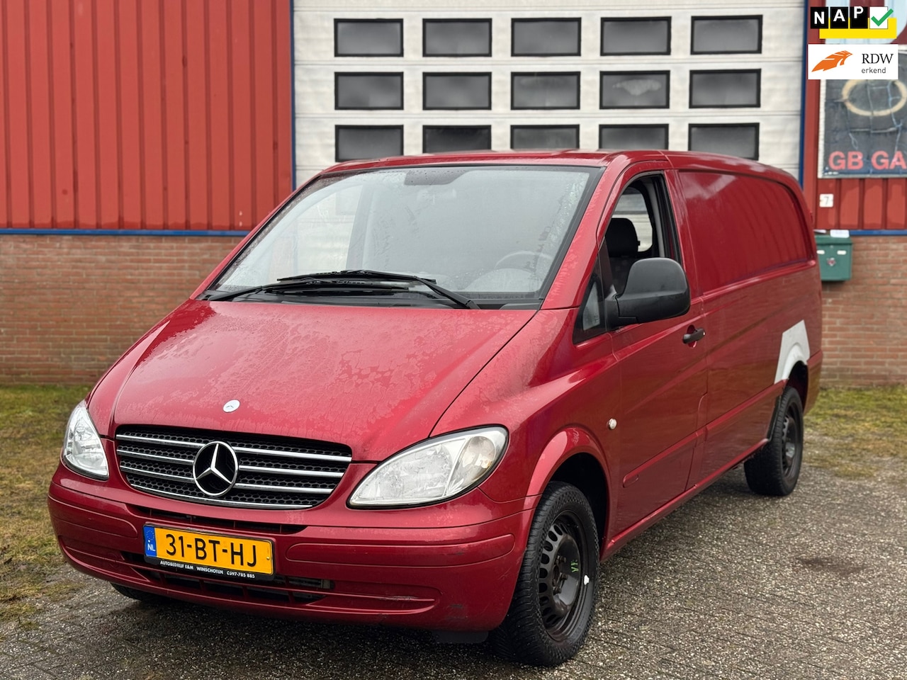 Mercedes-Benz Vito - 111 CDI 320 Lang Airco,Cruise,Rood - AutoWereld.nl