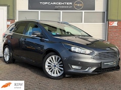 Ford Focus Wagon - 1.0 Titanium/STOELV/CAMERA/TREKH/PARKS/APK