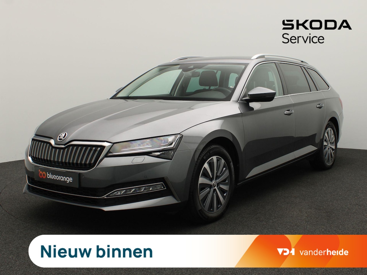Skoda Superb Combi - 1.4 TSI iV Business Edition Plus 218PK DSG Trekhaak, Adaptieve Cruise Control, Matrix LED- - AutoWereld.nl