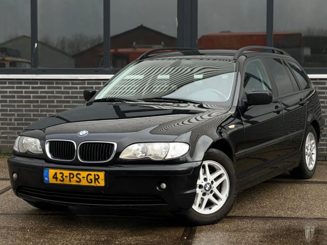 BMW 3-serie Touring - 316i Black&Silver II |Airco |Nieuwe APK |CruiseC - AutoWereld.nl