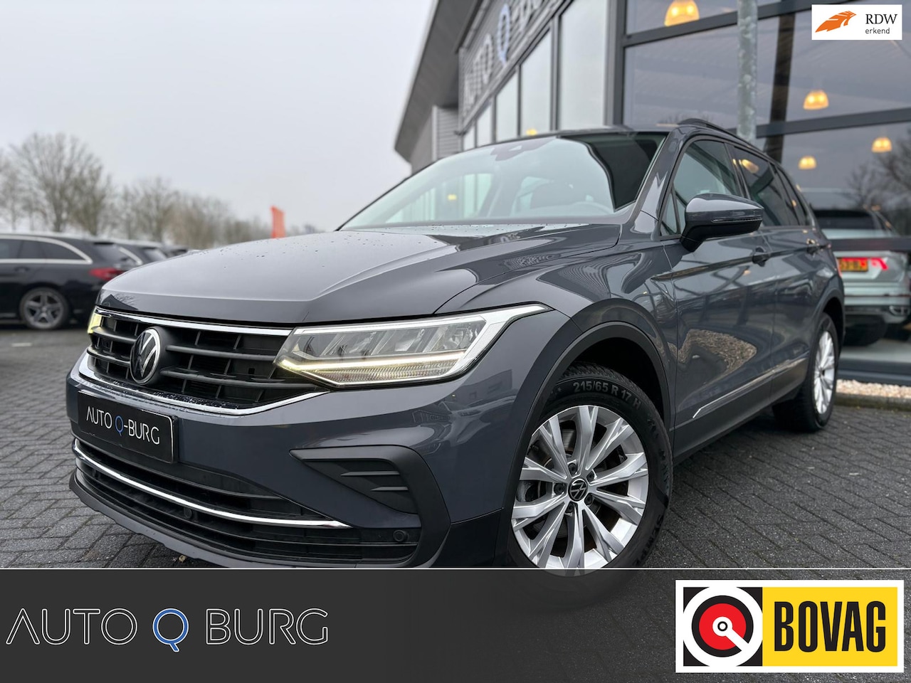 Volkswagen Tiguan - 2.0 TDI Life | Trekhaak | Camera | Navi | LMV | PDC | Led | Climate | Adaptive Cruise | - AutoWereld.nl