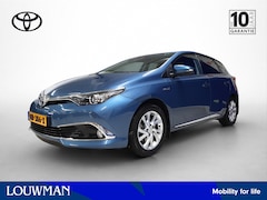 Toyota Auris - 1.8 Hybrid Executive | Navigatie | Camera | LM Velgen |