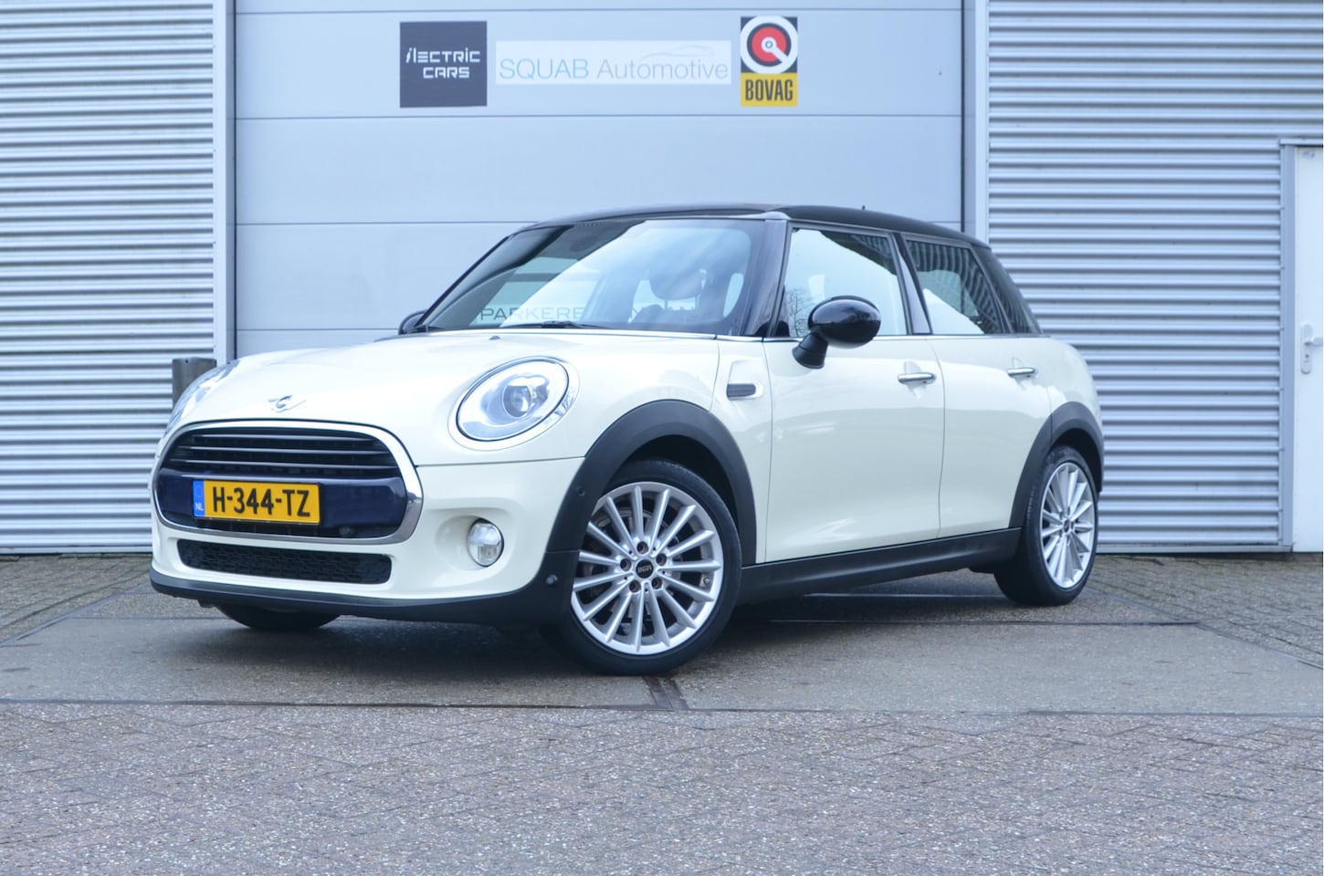MINI Cooper - Mini 1.5 Seven, 3-cil BMW motor! - AutoWereld.nl