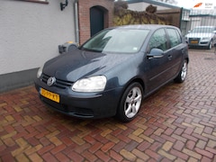 Volkswagen Golf - 1.6 FSI apk 9-2-27 5drs airco bj 2004