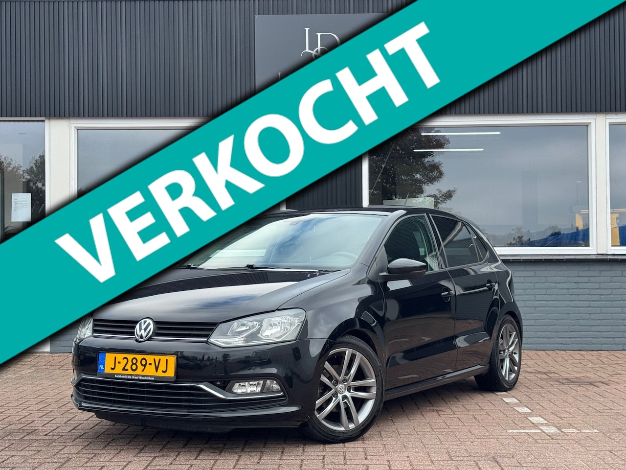 Volkswagen Polo - 1.0 First Edition 2014 / Nieuwe Apk - AutoWereld.nl