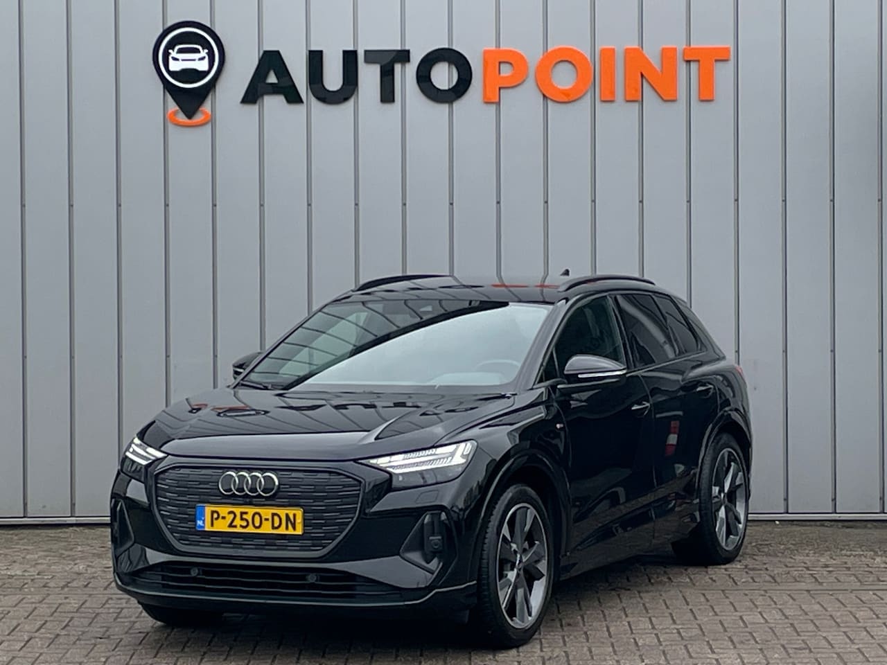 Audi Q4 e-tron - 40 S-LINE S Competition 77 kWh SOH 96% - AutoWereld.nl