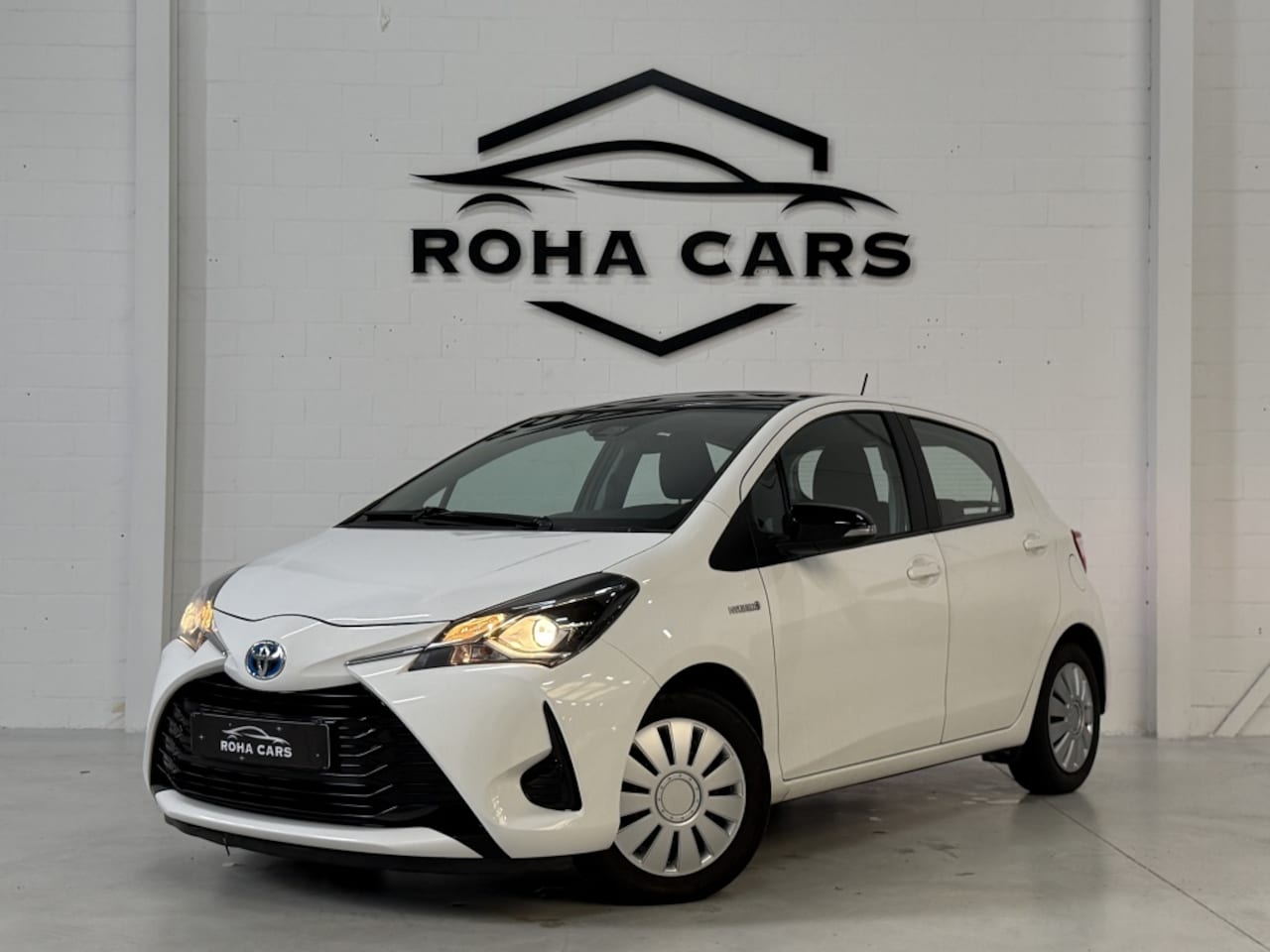 Toyota Yaris - 1.5 Hyb. Active *Camera*Stoelverwarming*Lane assist* - AutoWereld.nl