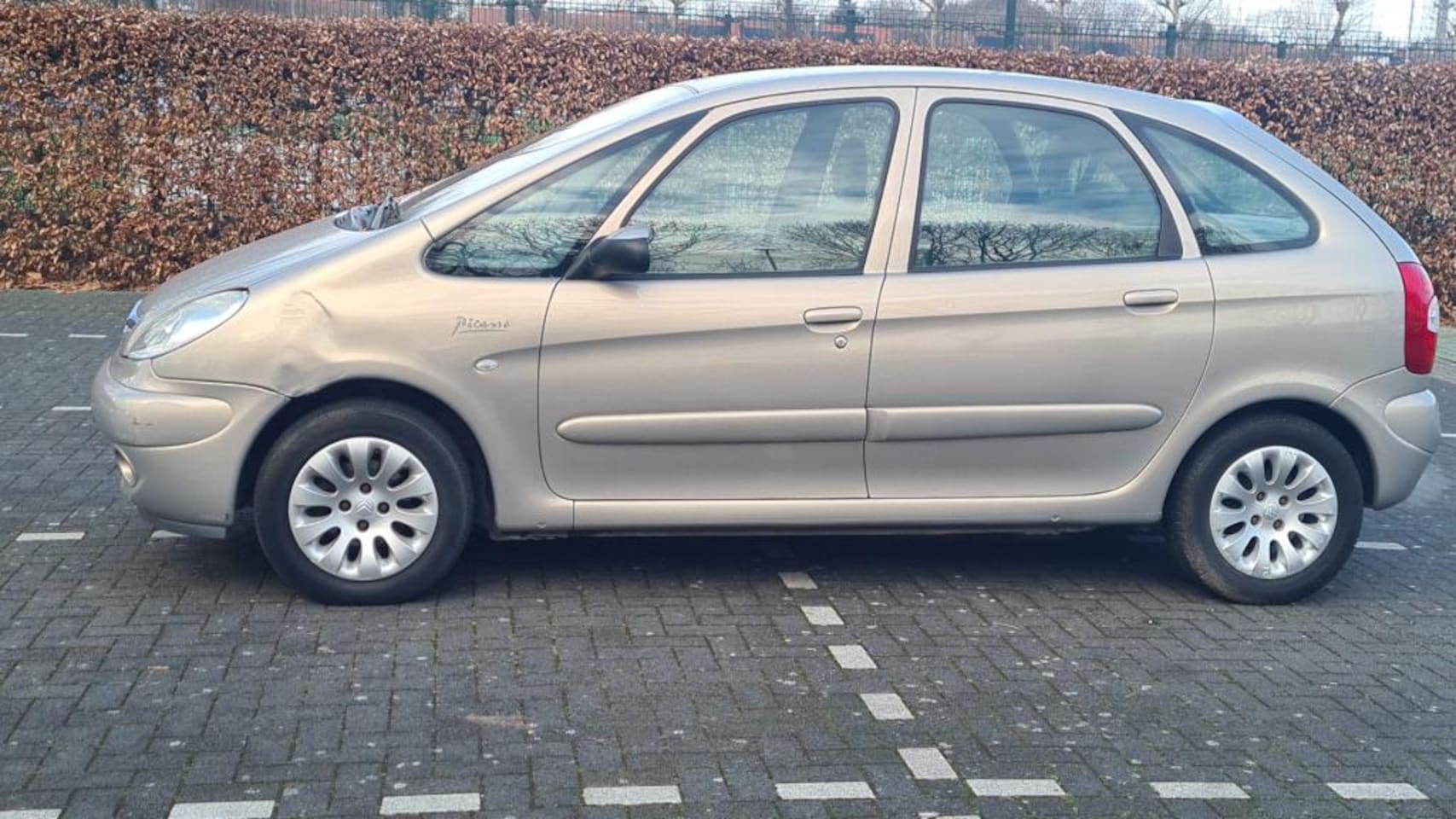 Citroën Xsara Picasso - 1.8i-16V Exclusive 1.8i-16V Exclusive - AutoWereld.nl