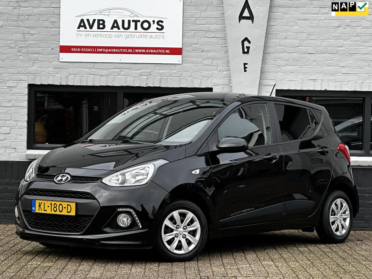 Hyundai i10 - 1.0i i-Motion Go! Navi Cruise Clima - AutoWereld.nl