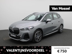 BMW 2-serie Active Tourer - 218i AUTOMAAT | Carplay | Camera | CruiseControl | Stoelverwarming | Navigatie | M-Pakket