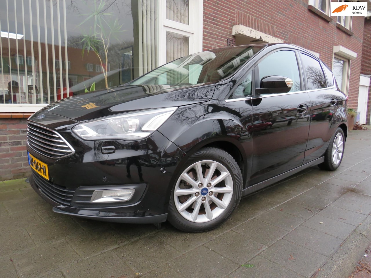Ford C-Max - 1.5 Titanium Automaat Winterpakket Panodak Half/Leer - AutoWereld.nl