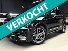 Volkswagen Tiguan - 2.0 TDI 4Motion Highline I R Line I 240 Pk I 3e Eigen I Pano I Digital Dash I Navi I 360 C