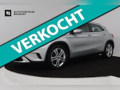 Mercedes-Benz GLA-Klasse - 200 Edition Automaat (NAVIGATIE, PARKEERSENSOREN, STOELVERWARMING)