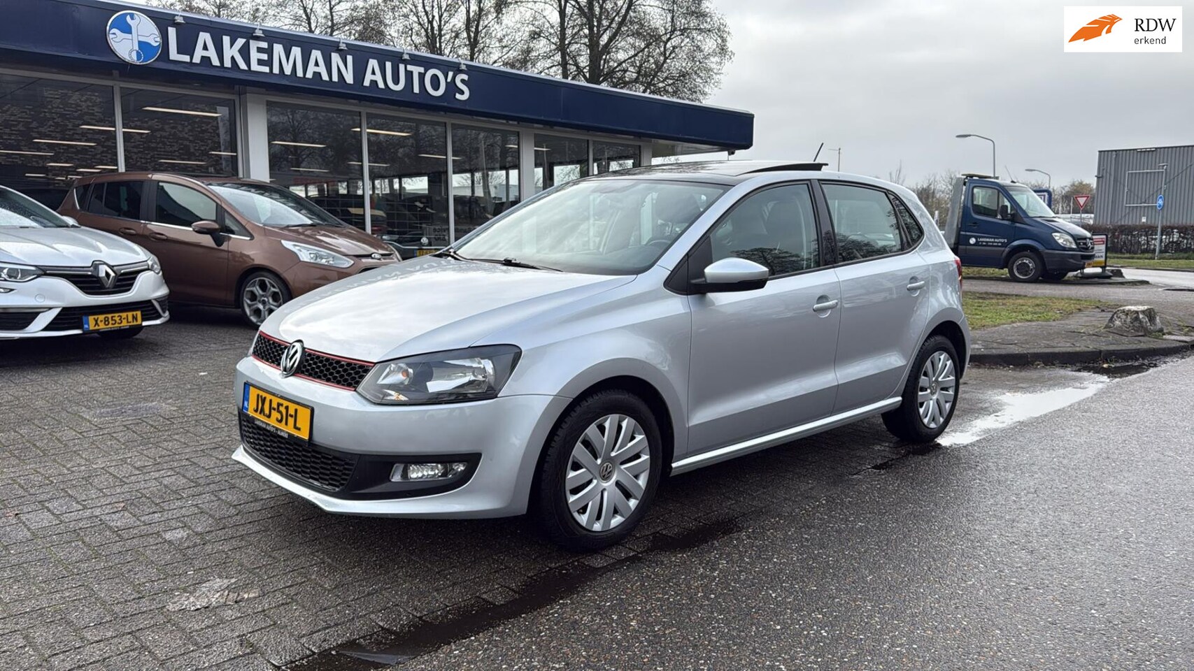 Volkswagen Polo - 1.4-16V Highline Pano Automaat Silverline Huurkoop Inruil APK Garantie - AutoWereld.nl