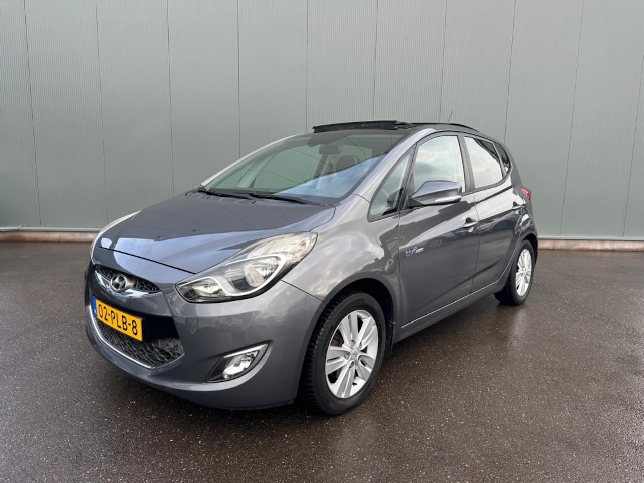 Hyundai ix20 - 1.6i i-Catcher PANORAMADAK | TREKHAAK | NAP ! - AutoWereld.nl