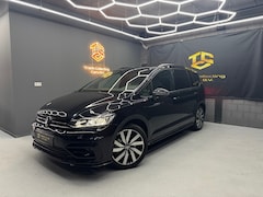 Volkswagen Touran - 1.5 TSI 3 x R-line 7p Pano-keyless-V-cockpit-CAM-ACC
