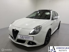 Alfa Romeo Giulietta - 1.4 T Distinctive/Panoramadak