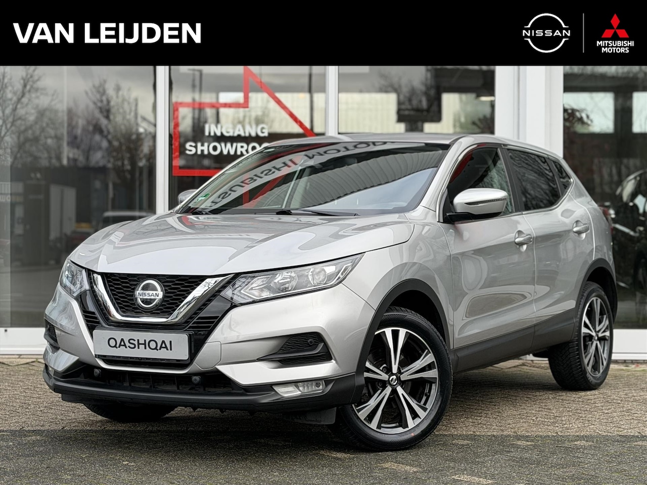 Nissan Qashqai - 1.3 DIG-T 160pk DCT Acenta | 18 Inch | Navigatie | Apple Car Play | Android Auto | Camera - AutoWereld.nl
