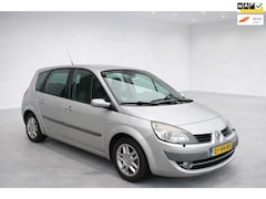 Renault Grand Scénic - 2.0-16V Tech Line