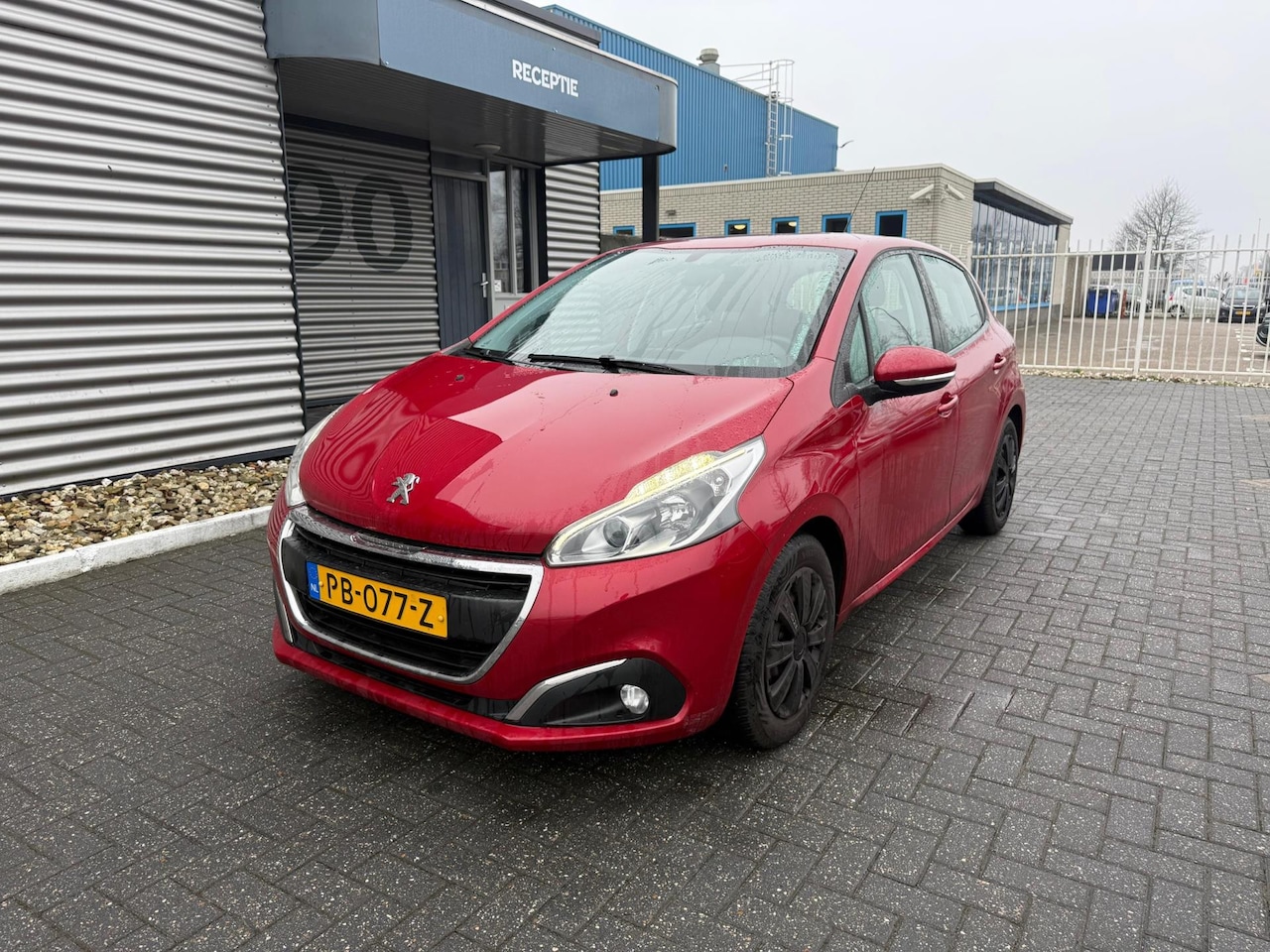 Peugeot 208 - 1.2 PureTech Blue Lion 1.2 PureTech Blue Lion - AutoWereld.nl